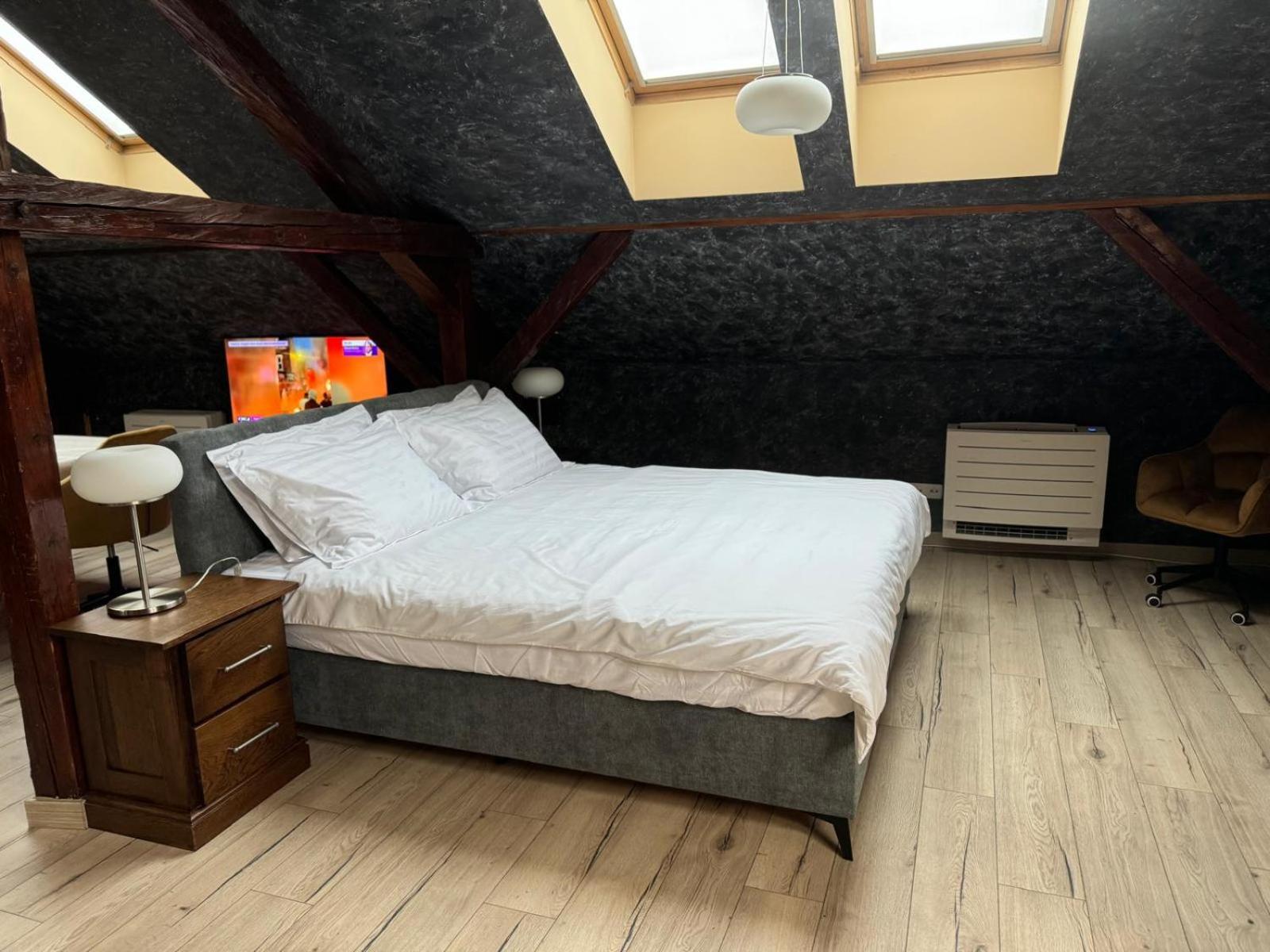 Ana'S Home Central Клуж-Напока Екстериор снимка